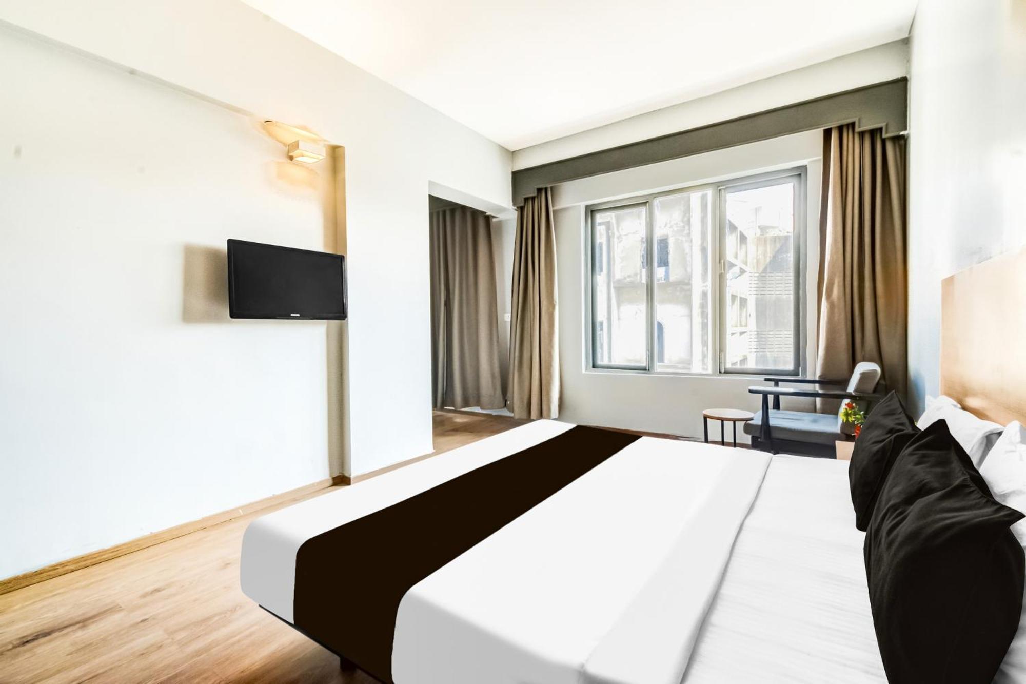 מלון היידראבד Super Townhouse Lakdikapul מראה חיצוני תמונה