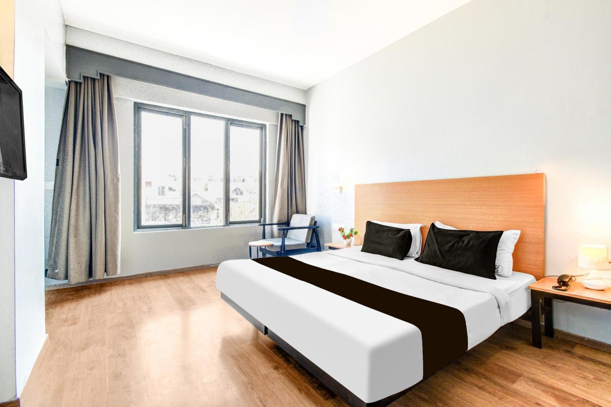 מלון היידראבד Super Townhouse Lakdikapul מראה חיצוני תמונה